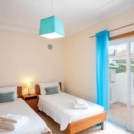 Hugo - Complex Perfect For Families Албуфейра