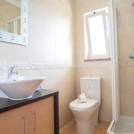 Hugo - Complex Perfect For Families Албуфейра