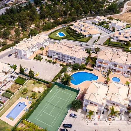 Сasa de vacaciones Hugo - Complex Perfect For Families